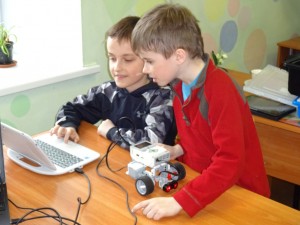 roboti (1)